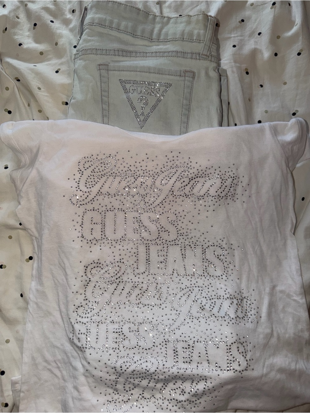 Guess Skinny Jeans in Light Wash with Crystal Logo & White Short Sleeve Tee
